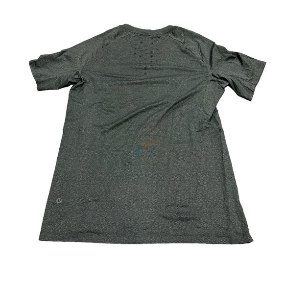 Lululemon medium textured training short sleeve shirt green ventilation active - Picture 2 of 12